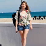 Amazing Hottie - Alice March